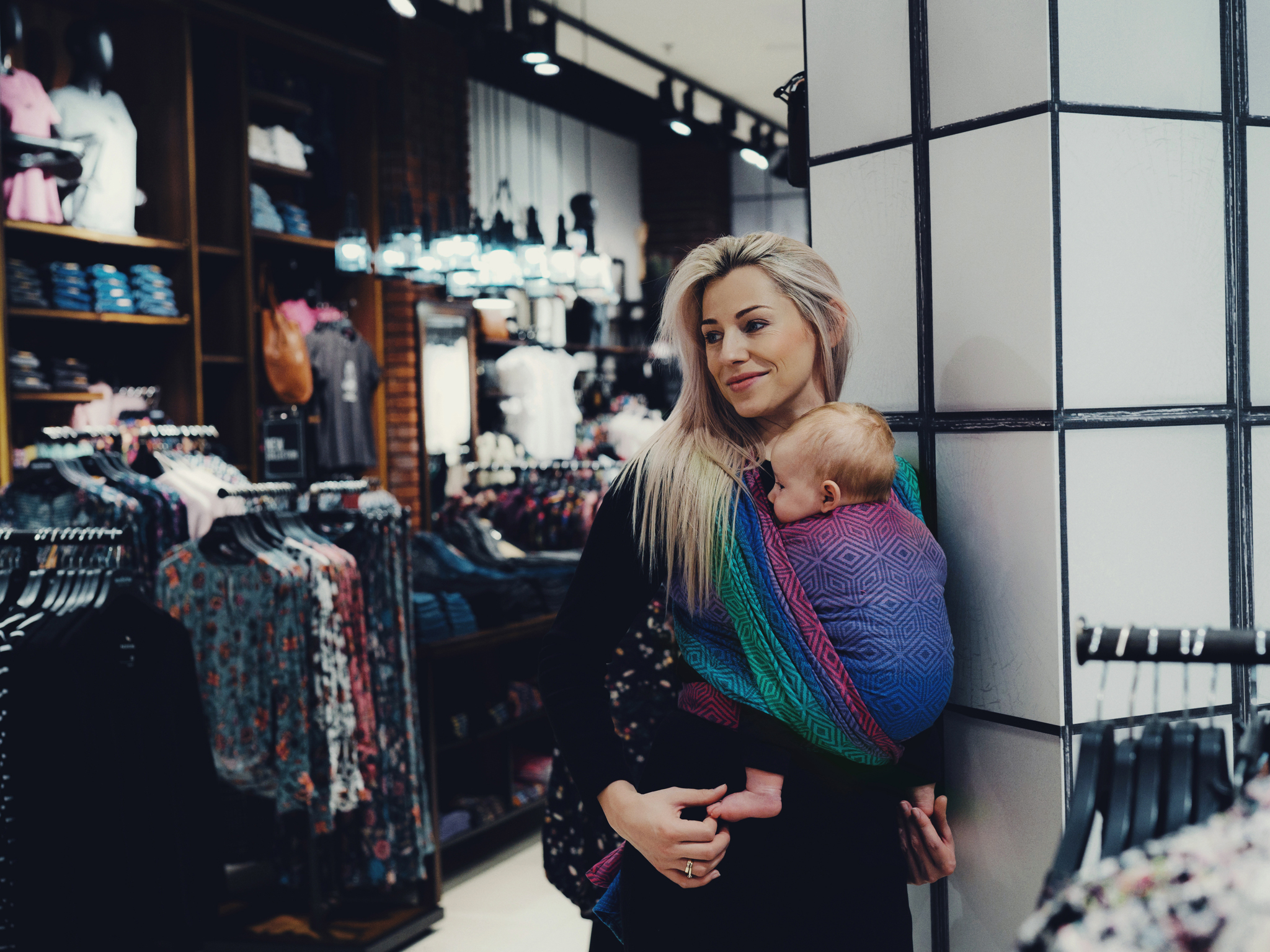 Jak začít s nošením dítěte v šátku