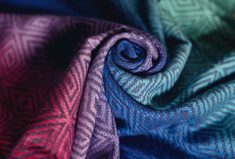 Ring Sling TENCEL™ Aurora Cube vel. M (2 m) /II. jakost