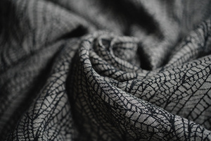 Ring sling Linen Night Wildness - L (2,3 m)