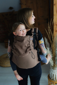 Nosítko Preschooler - Linen Bali Wood