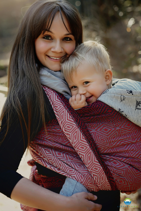 Šátek na nošení dětí Ruby Cube vel. 4