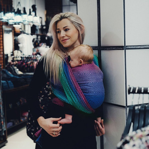 Šátek na nošení dětí TENCEL™ Aurora Cube vel. 4